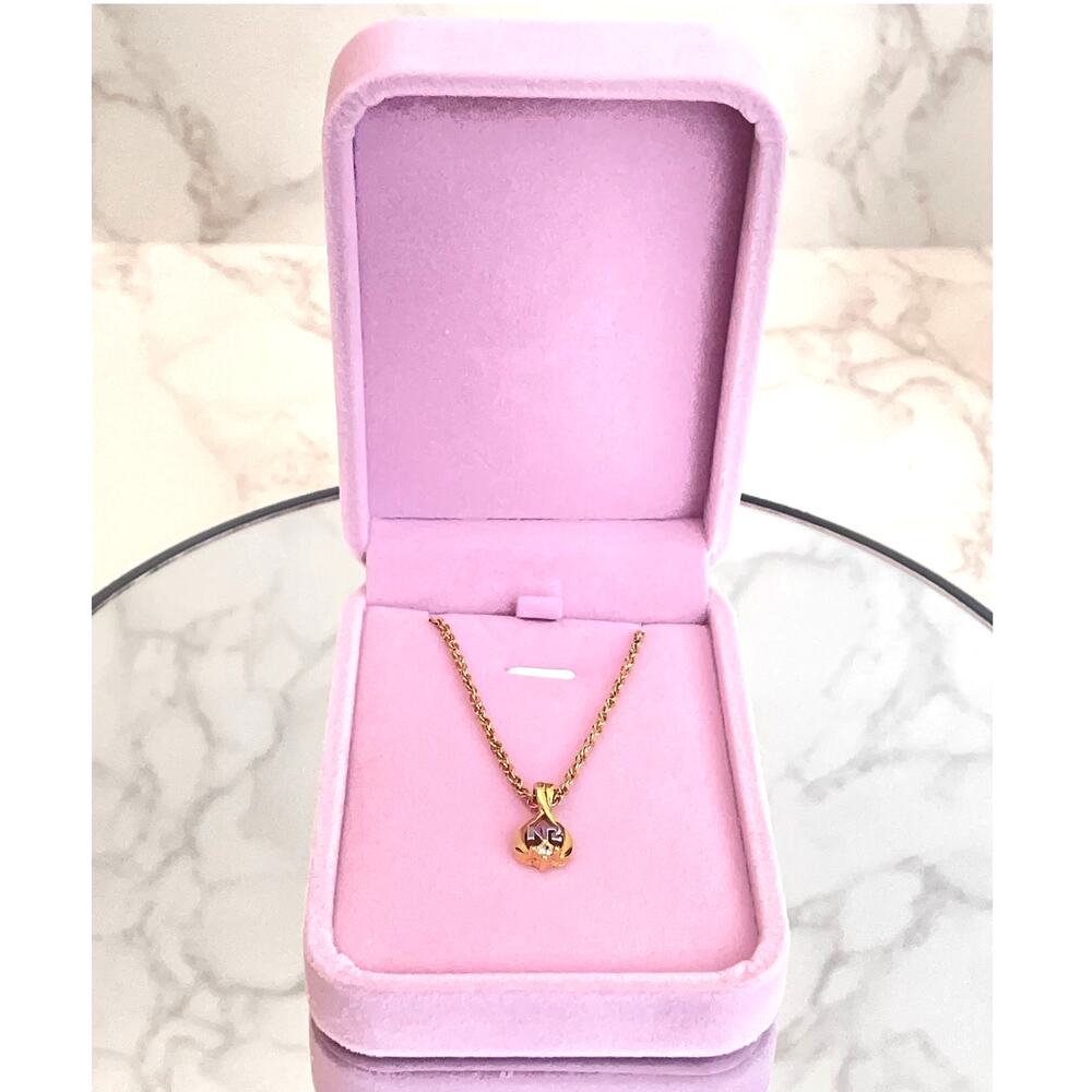 Nina Ricci Vintage Gold-Plated Crystal Pendant Necklace – EUC, Rare, Last One